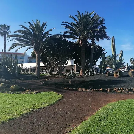 アパート Castillo Mar- Casa Martini カレタ・デ・フステ